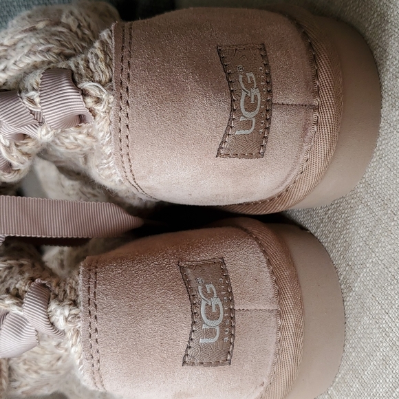 Ugg flash. $58 - Picture 4 of 13